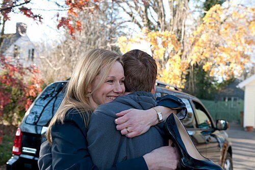 Laura Linney and Gabriel Basso in The Big C