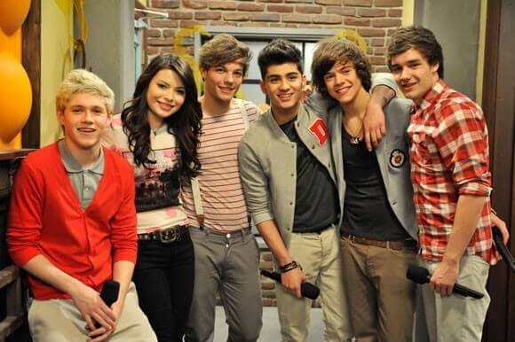 Miranda Cosgrove and One Direction on iCarly