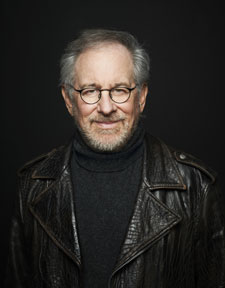 Steven Spielberg release dates announced for The BFG and Cold War movie