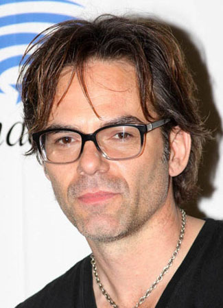 Billy Burke and Kristen Connolly Joins Zoo Cast