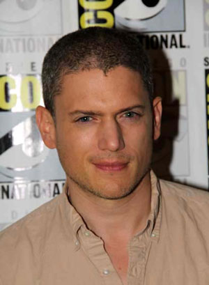 Wentworth Miller Interview on 'Legends of Tomorrow'