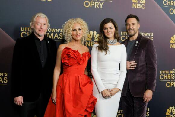 Little Big Town NBC Christmas Special