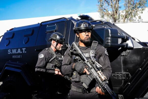 Jay Harrington and Shemar Moore